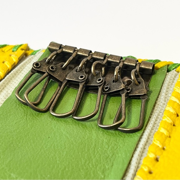 Handmade Leather Trifold Key Ring and Card Holder Case - Picture 5 of 10